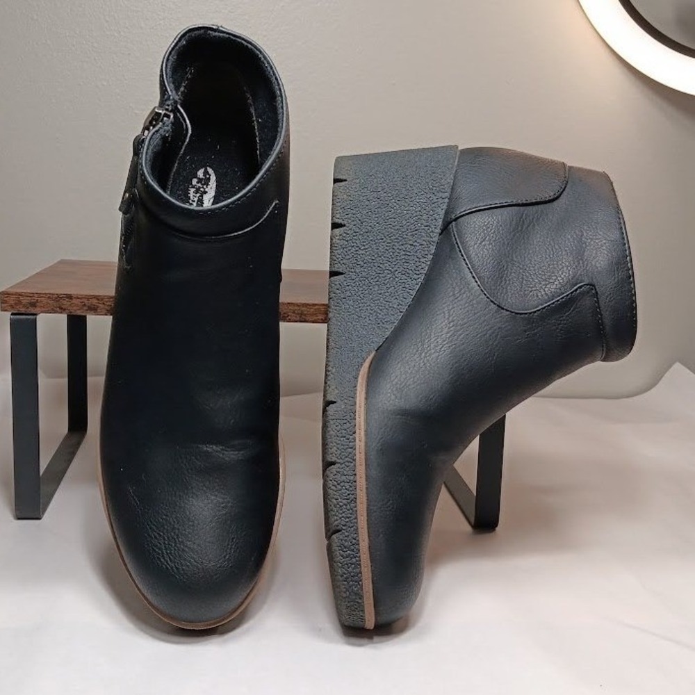 Dr. Scholl's Been There Wedge Booties Women 8.5 Black Good Side Zip Ankle Boots